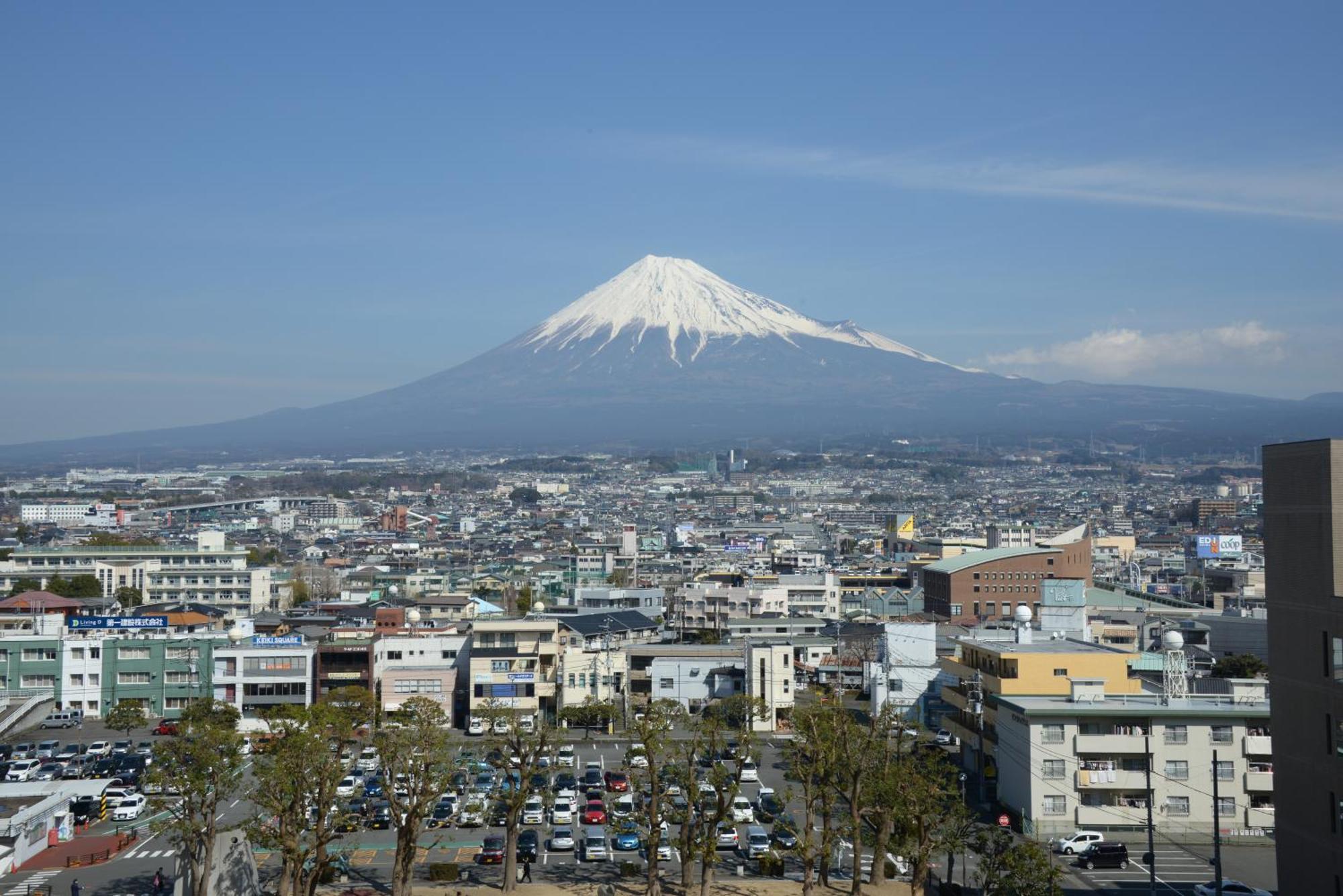 Hotel Nishimura Фудзи Экстерьер фото